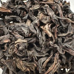 Wuyi Rou Gui - Čínský skořicovník - černý čaj zpracovaný jako oolong