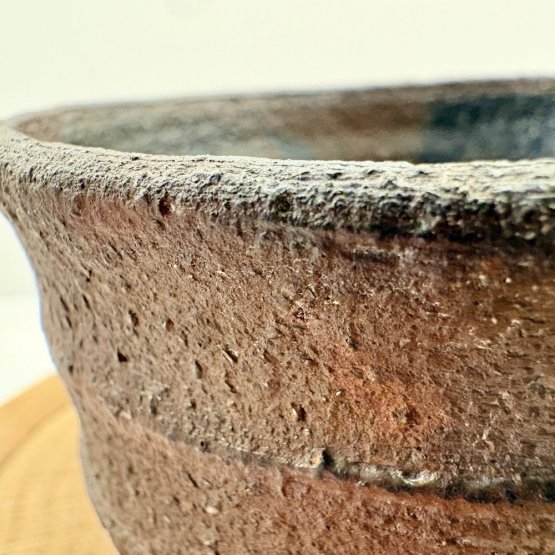 Chawan na matchu z hrubé hlíny