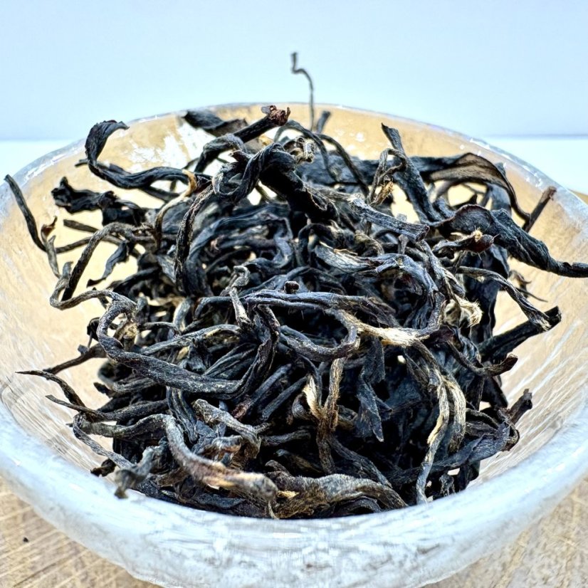 Shan Lin Xi Black High Mountain - vysokohorský a ručně sbíraný - Gramy: 10